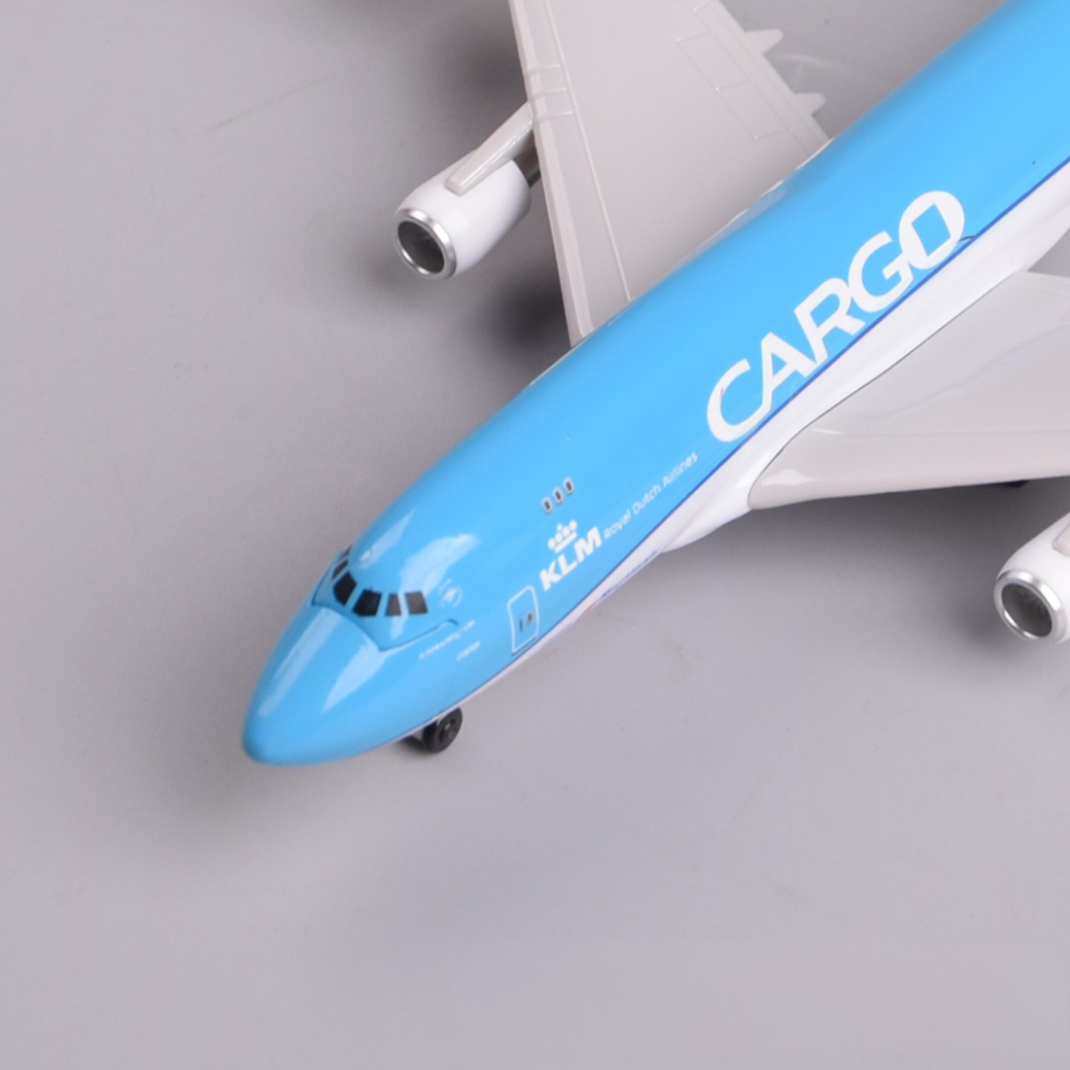 نموذج طائرة شحن KLM B747 مصغرة - مراجعة Model Airplane Plastic وسعره