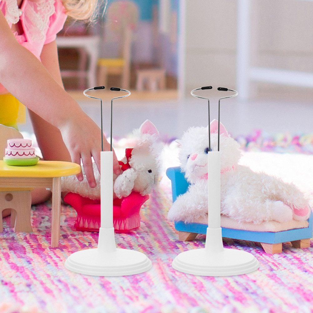 3 قطع من حوامل العرض البلاستيك - مراجعة Action Figure Stand وسعره
