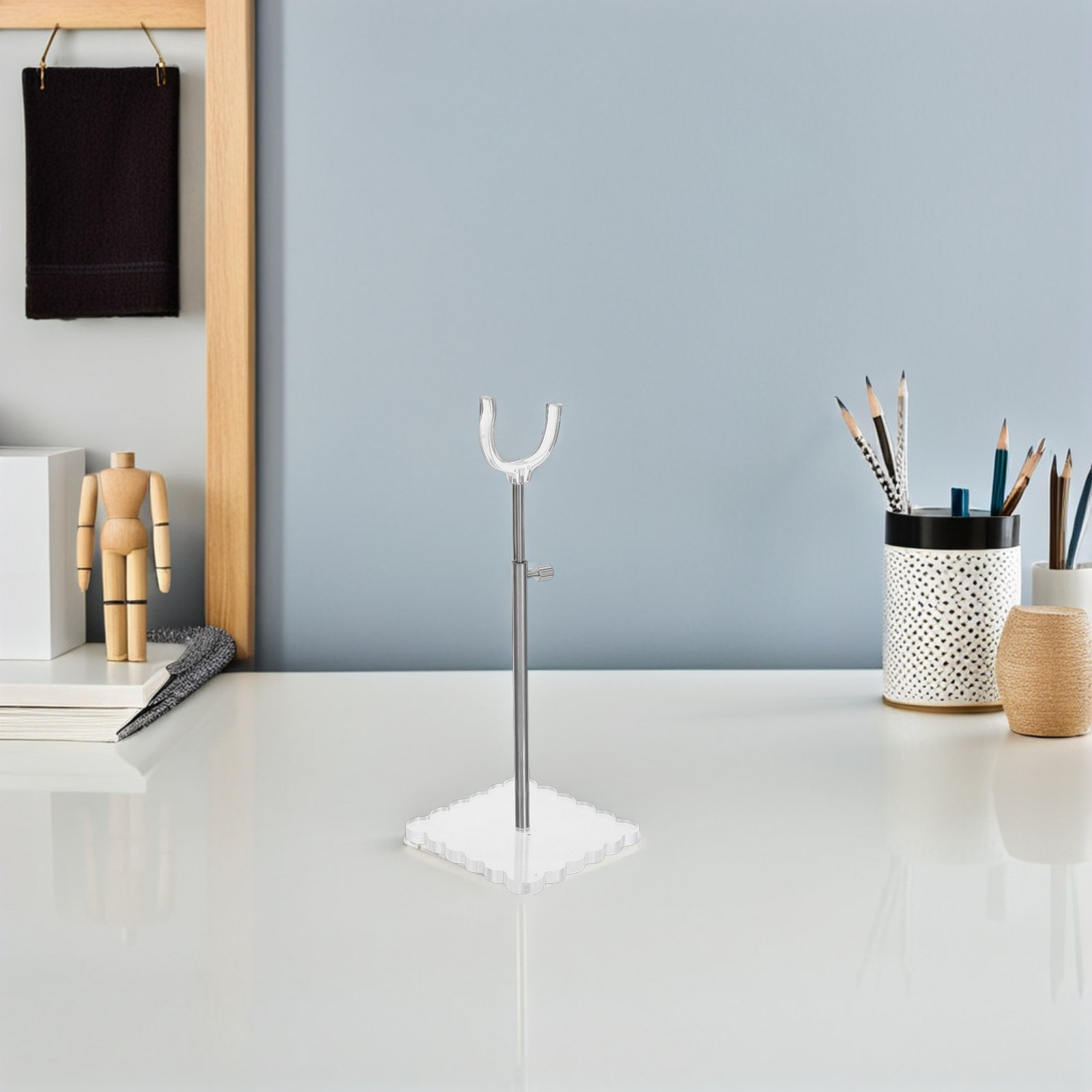 مجموعة واحدة من حوامل العرض ال - مراجعة Action Figure Stand وسعره